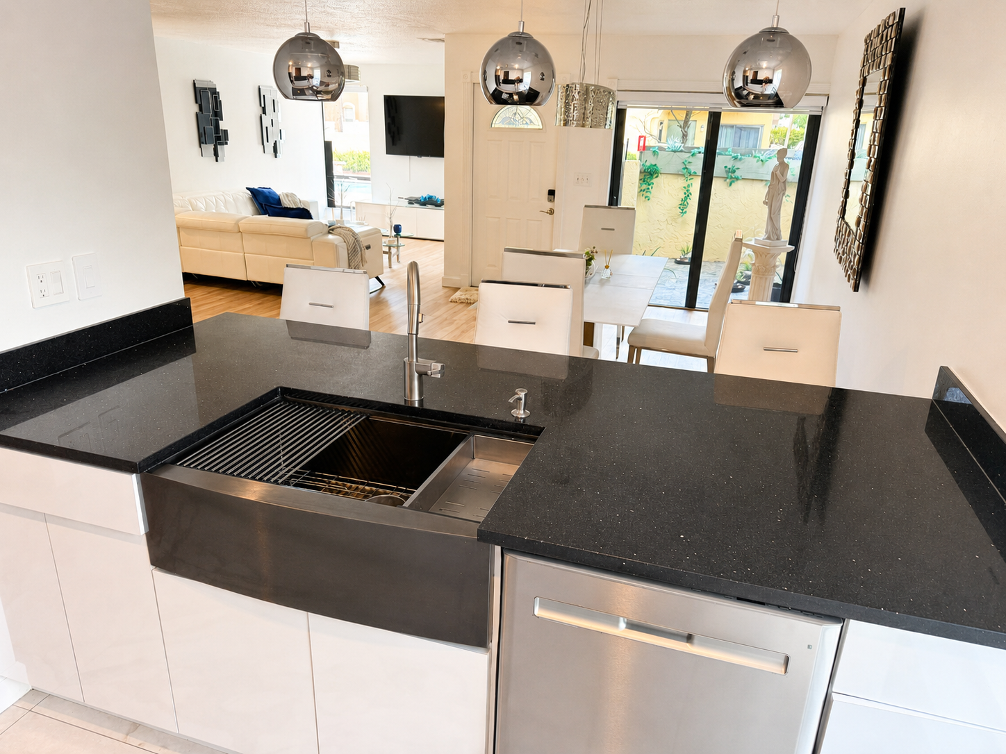 Cocina de propiedad activa en venta en South Florida